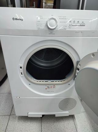SECADORA DE CONDENSACION MARCA BALAY 7KG GARANTIA