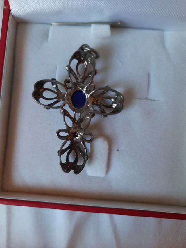 Ciondolo a croce in argento e lapislazzuli