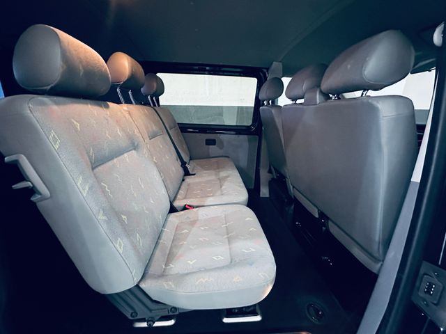 Volkswagen Transporter 1.9  2005