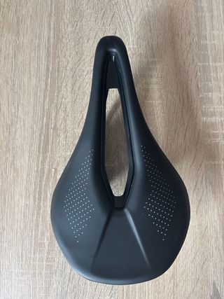 Sillín para mtb o carretera, 143 mm