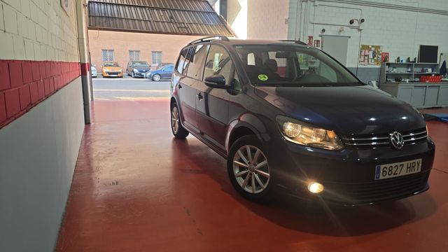 Volkswagen Touran 2013