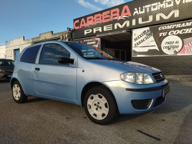 FLAMANTE FIAT Punto 1.2 ETIQUETA B. AÑO 2005