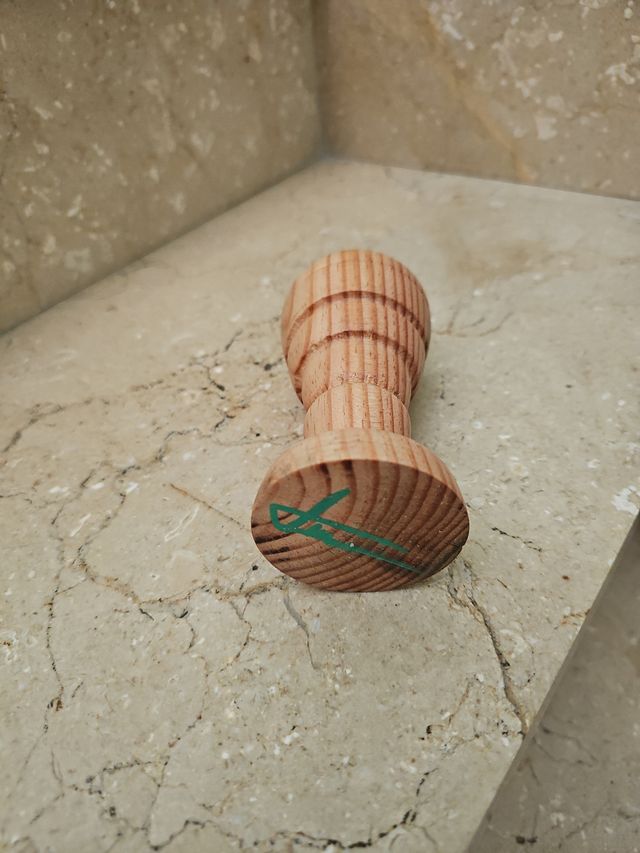 Artesanía de madera tallada