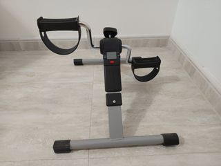Mini Bicicleta Estática con su caja
