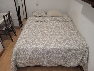 Cama Doble Seminueva con Canapé