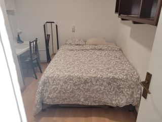 Cama Doble Seminueva con Canapé