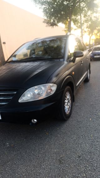 SsangYong Rodius 2006
