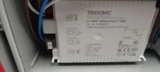 Foco LED 120W Diseño Atractivo