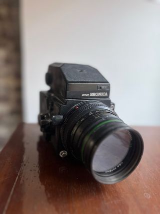 Bronica ETRS 75mm 2.8 Cámara Medio Formato