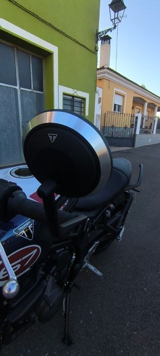 Triumph Trident 660 Limit Edition.