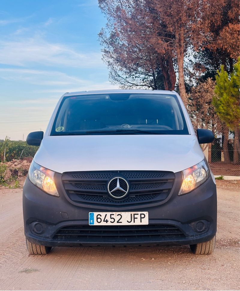 Mercedes-Benz Vito 2015 - foto 1