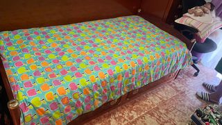 Letto estraibile in legno massello con materasso