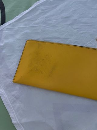 Bolso de mano Michael Kors amarillo. ORIGINAL