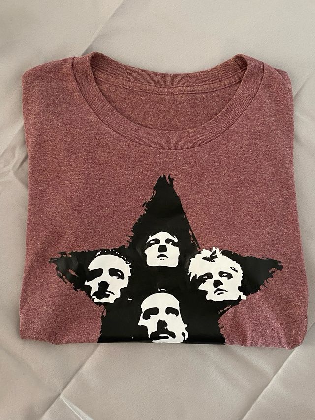 Lote 3 Camisetas Marvel, Star Wars y Queen