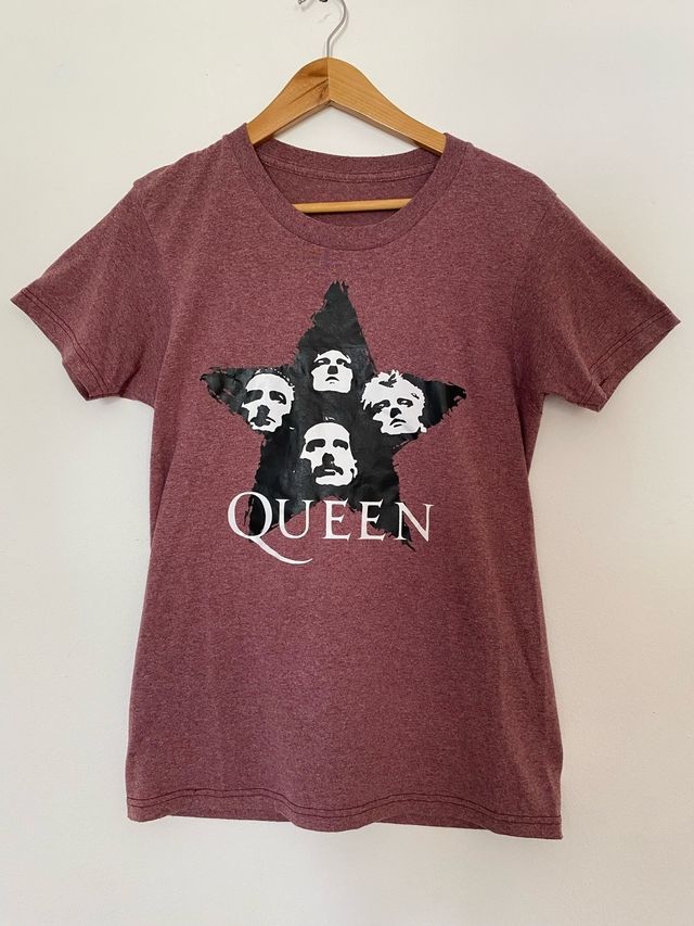 Lote 3 Camisetas Marvel, Star Wars y Queen