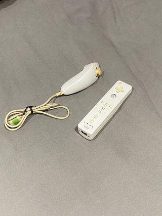 Consola Wii Blanca + Super Mario Bros & Wii Sports