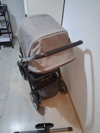 Capazo y Silla Inglesina Aptica