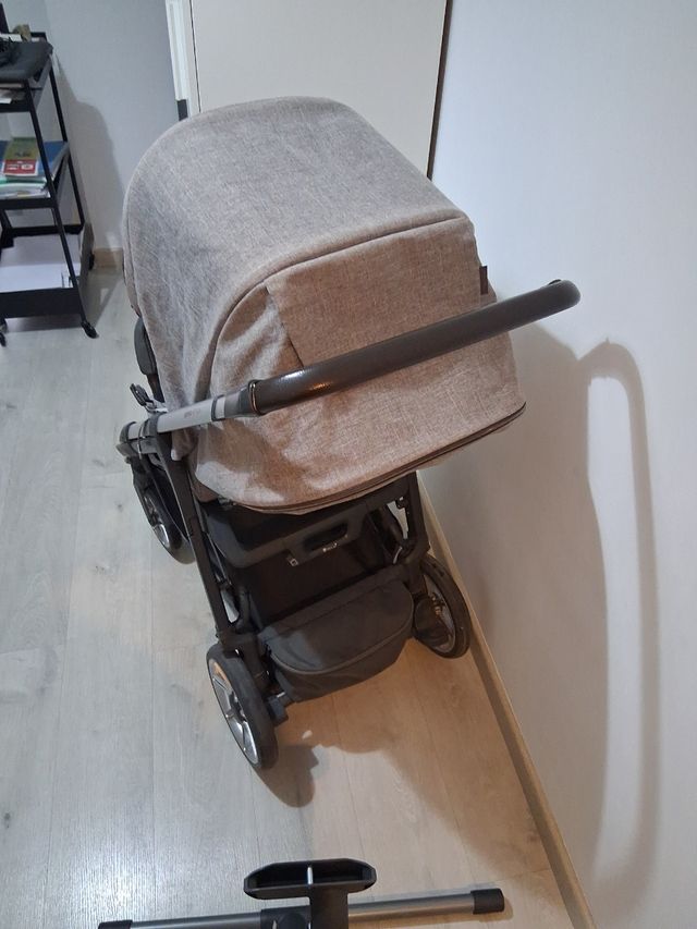 Capazo y Silla Inglesina Aptica