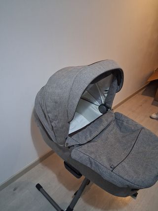 Capazo y Silla Inglesina Aptica