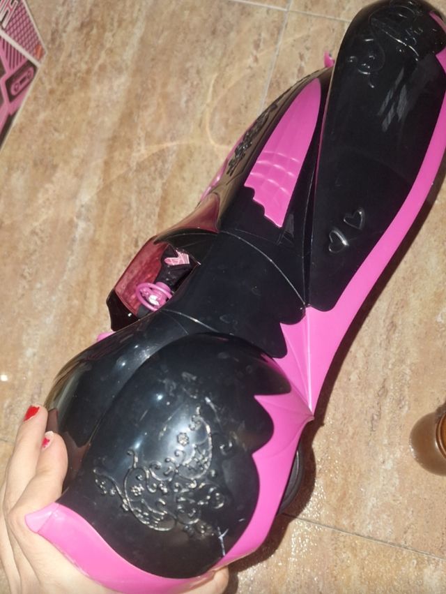 Coche Draculaura Monster High Cumpleaños 1600