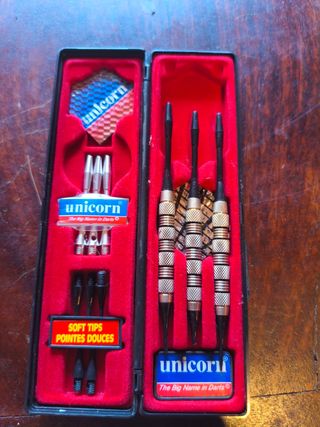 Dardos Unicorn con puntas blandas y recambios