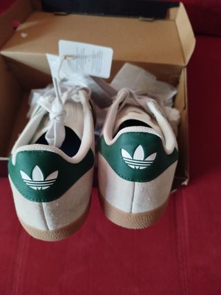 Zapatillas Adidas Gazelle ADV Beige/Verde Talla 43
