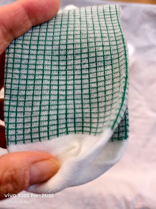 Calcetines verdes y blancos