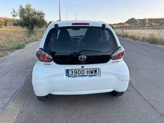 Toyota Aygo 2012 112€/mes