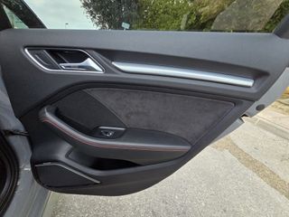 Audi A3 RS 3 2.5 TFSI quattro S tronic Sedan