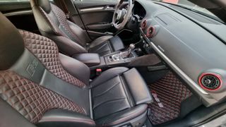 Audi A3 RS 3 2.5 TFSI quattro S tronic Sedan