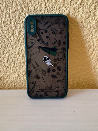 4 Fundas iPhone XS