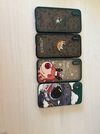 4 Fundas iPhone XS
