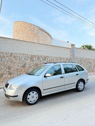 Skoda Fabia / ITV 1/2026 / 1 dueño 