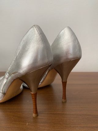 Zapatos de tacón Casadei plateados