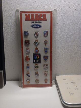 Pins escudos de fútbol  