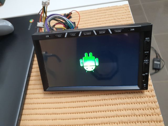 Radio Coche CarPlay GPS WiFi Bluetooth 7".