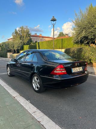 Mercedes-Benz Clase C 2001