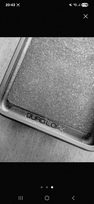 Custodia nera per Samsung S21 FE Quad Lock