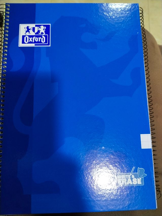 8 Libretas Oxford varios volores