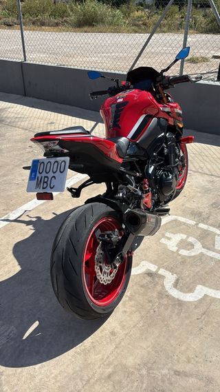 Kawasaki Z900 50 Aniversario Full