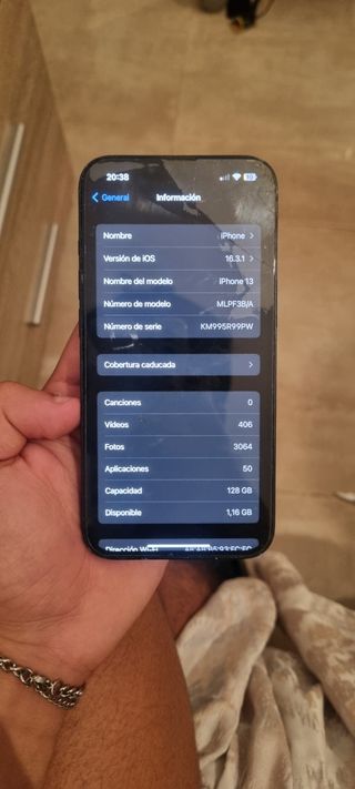 iPhone 13 Apple 
-Precio negociable 
