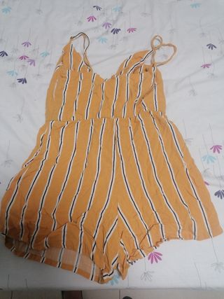Peto corto amarillo con rayas