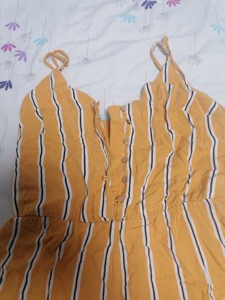 Peto corto amarillo con rayas
