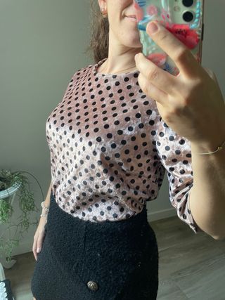 Camiseta terciopelo lunares