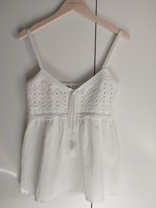 Camiseta tirantes Stradivarius blanca