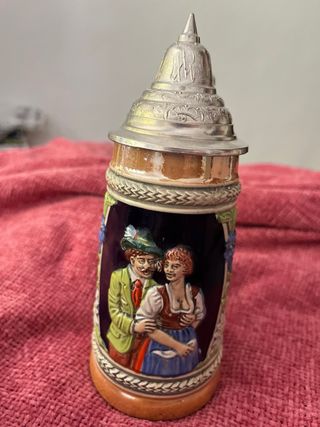Jarras de Cerveza Alemana con Tapa