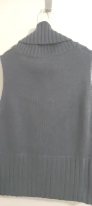 Chaleco Promod cuello alto lana talla 40