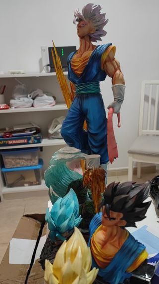 Figura Vegeto 40cm Colección
