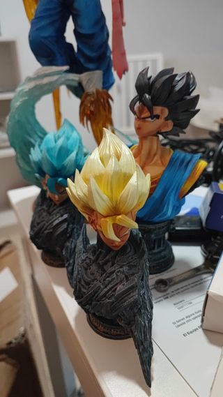 Figura Vegeto 40cm Colección