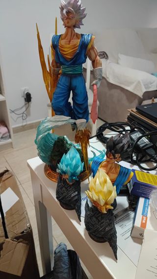 Figura Vegeto 40cm Colección